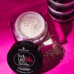 Essence Fix & Last 14h Make-Up Fixing Loose Powder - Image 3